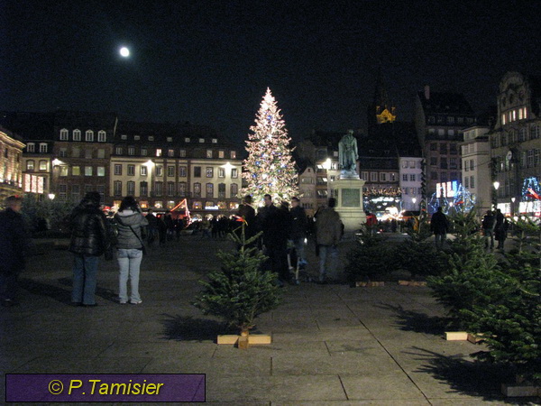 2008-12-13 20-17-57.JPG - Weihnachtszeit in den Vogesen Strassburg